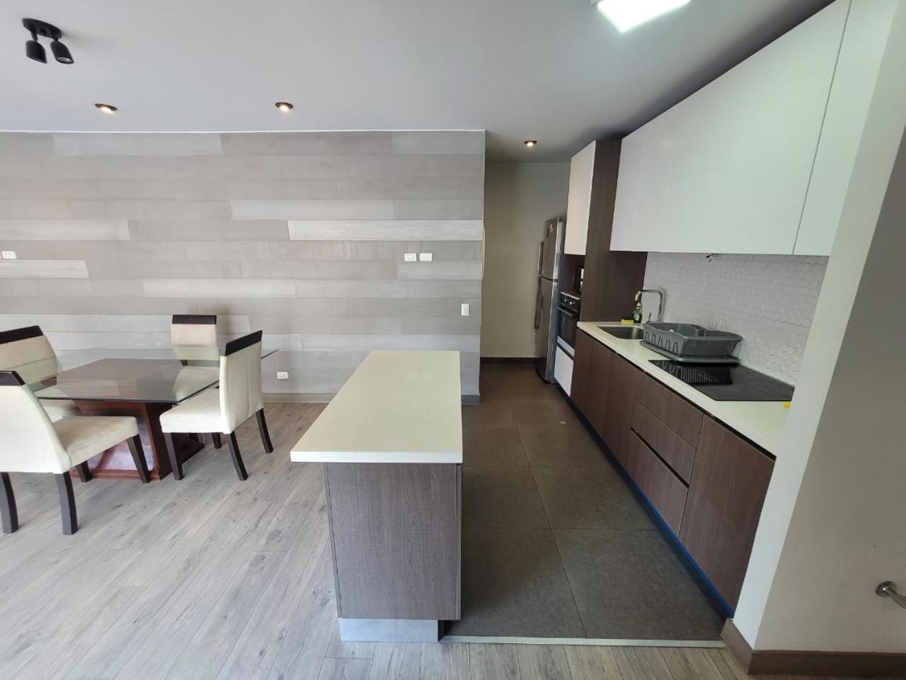 Espacio Luxury Apartments “Edificio Boutique B51” Lima Bagian luar foto
